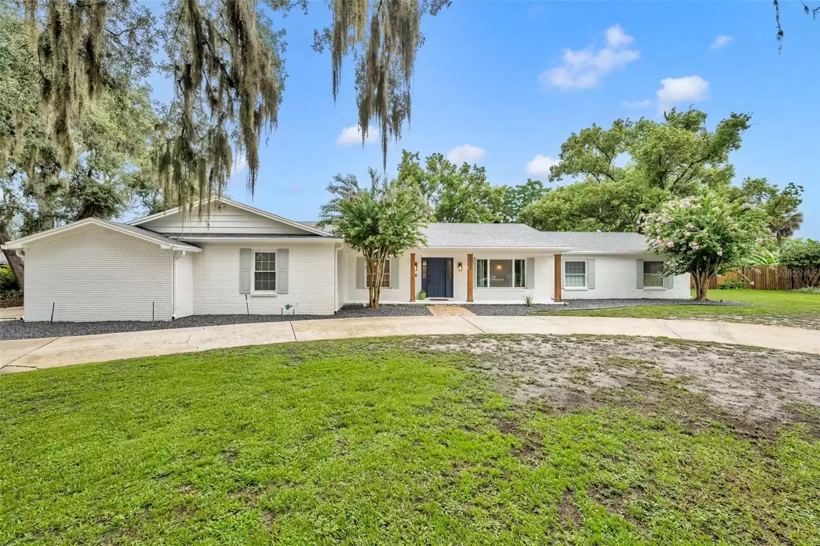 137 VARIETY TREE CIRCLE, ALTAMONTE SPRINGS, Florida 32714, 4 Bedrooms Bedrooms, ,3 BathroomsBathrooms,Residential,For Sale,VARIETY TREE,MFRO6234468