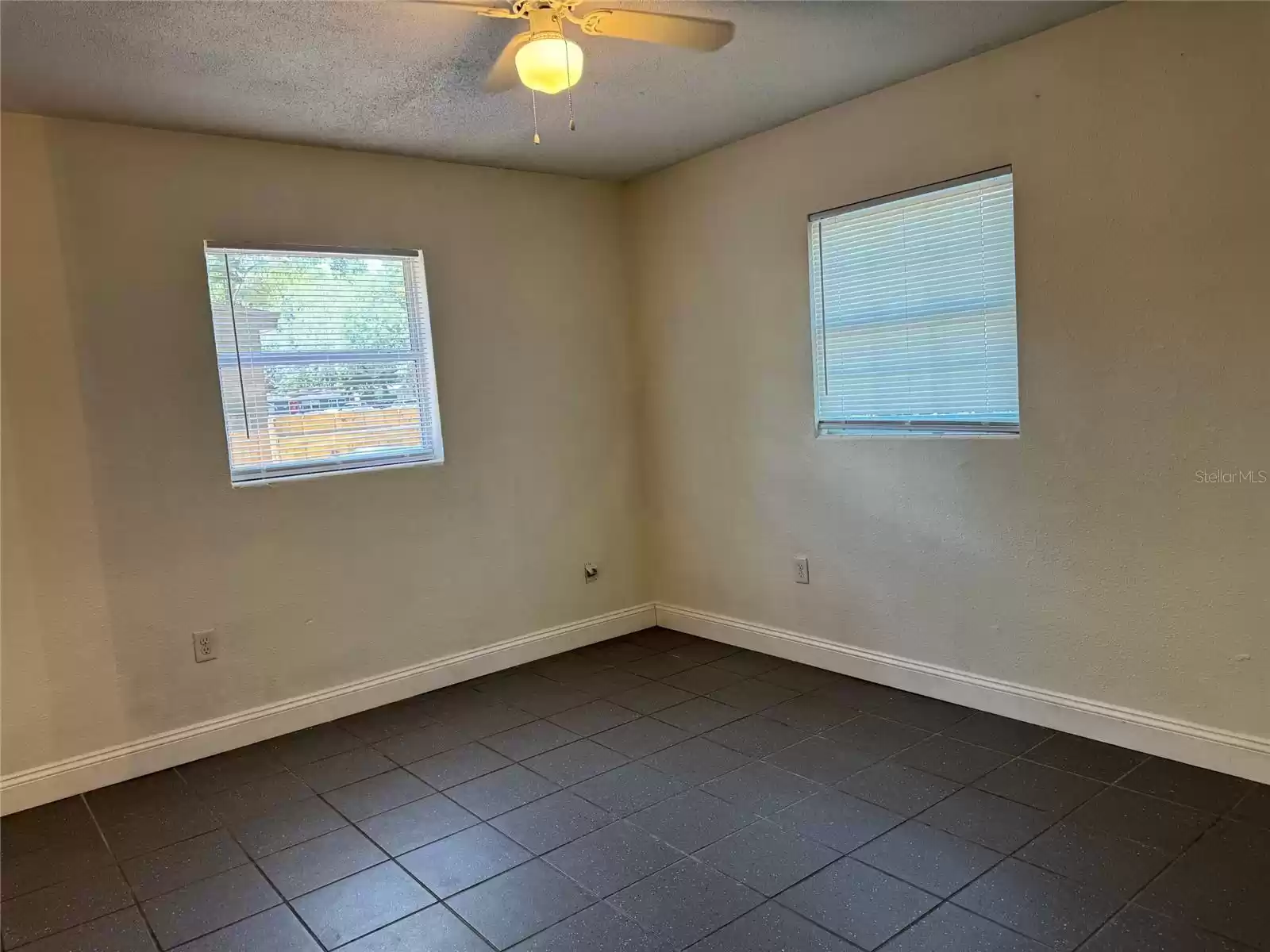 503.5 VARSITY STREET, WINTER GARDEN, Florida 34787, 2 Bedrooms Bedrooms, ,1 BathroomBathrooms,Residential Lease,For Rent,VARSITY,MFRO6211932