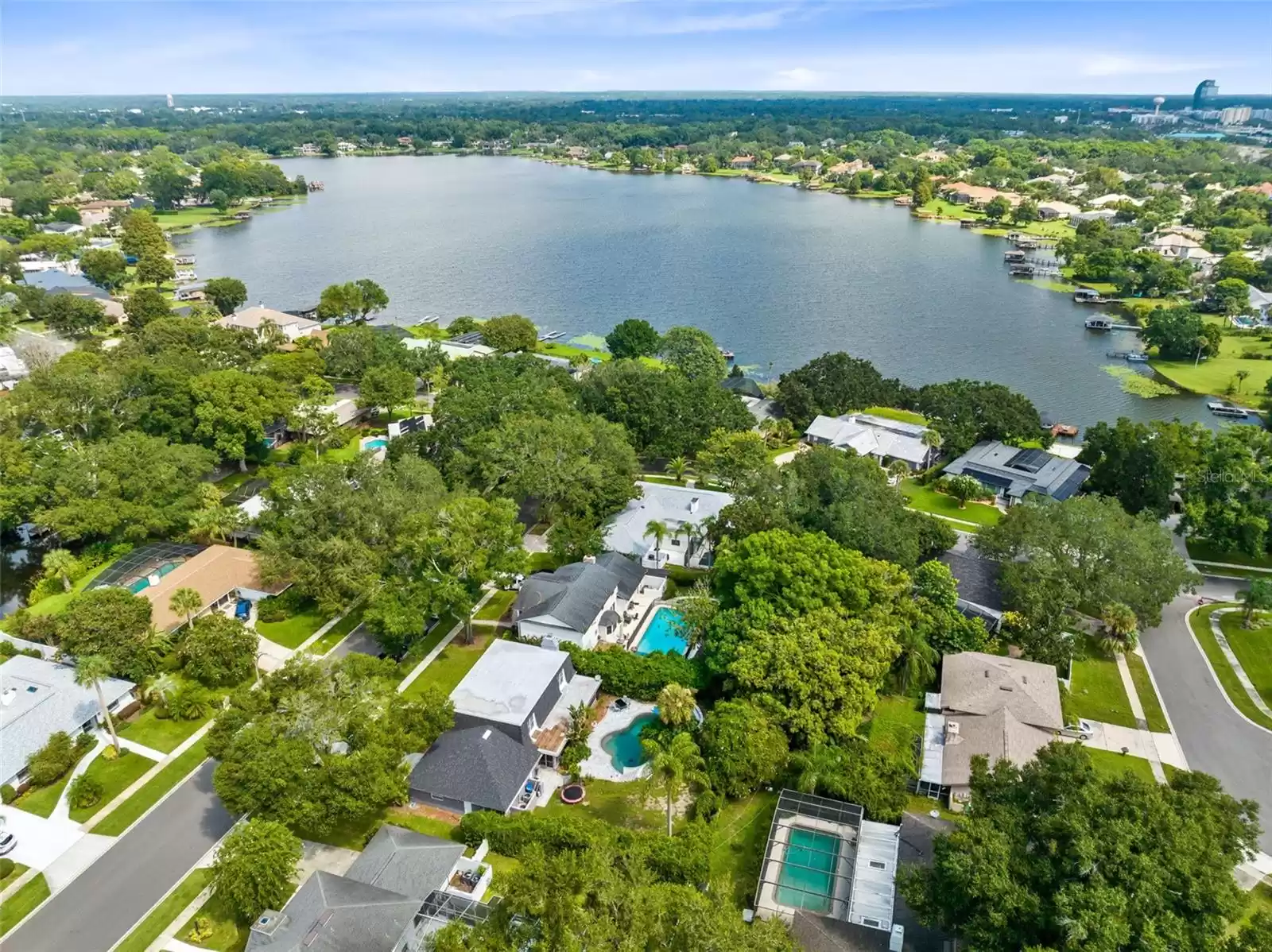 170 SPRING LAKE HILLS DRIVE, ALTAMONTE SPRINGS, Florida 32714, 4 Bedrooms Bedrooms, ,2 BathroomsBathrooms,Residential,For Sale,SPRING LAKE HILLS,MFRO6234864