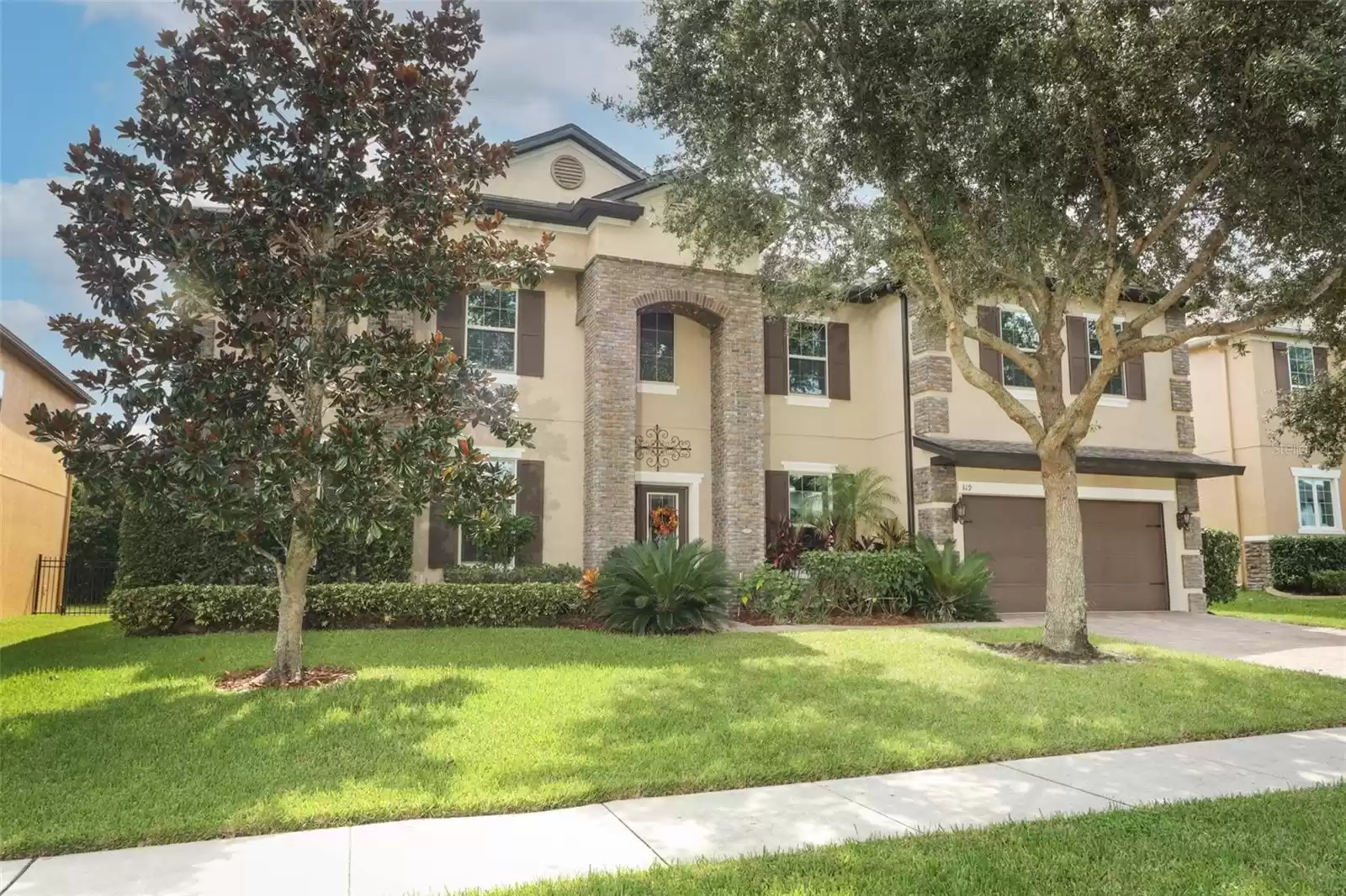 319 MORNING VIEW DRIVE, WINTER GARDEN, Florida 34787, 7 Bedrooms Bedrooms, ,5 BathroomsBathrooms,Residential,For Sale,MORNING VIEW,MFRO6234576