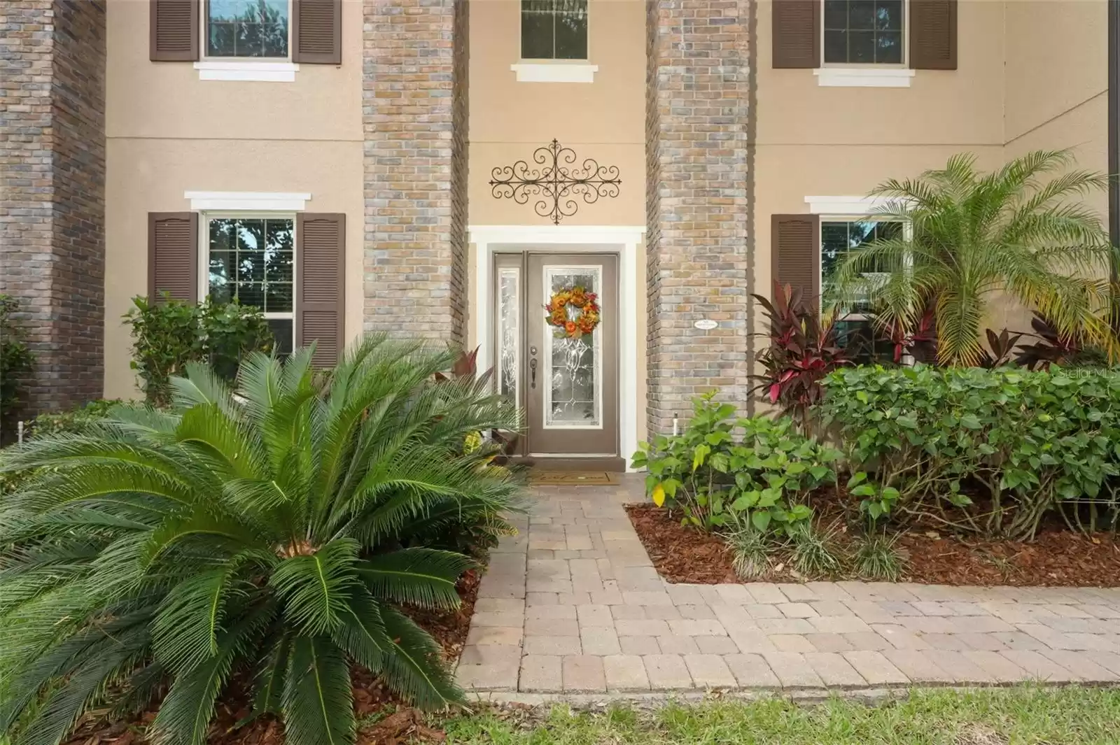 319 MORNING VIEW DRIVE, WINTER GARDEN, Florida 34787, 7 Bedrooms Bedrooms, ,5 BathroomsBathrooms,Residential,For Sale,MORNING VIEW,MFRO6234576