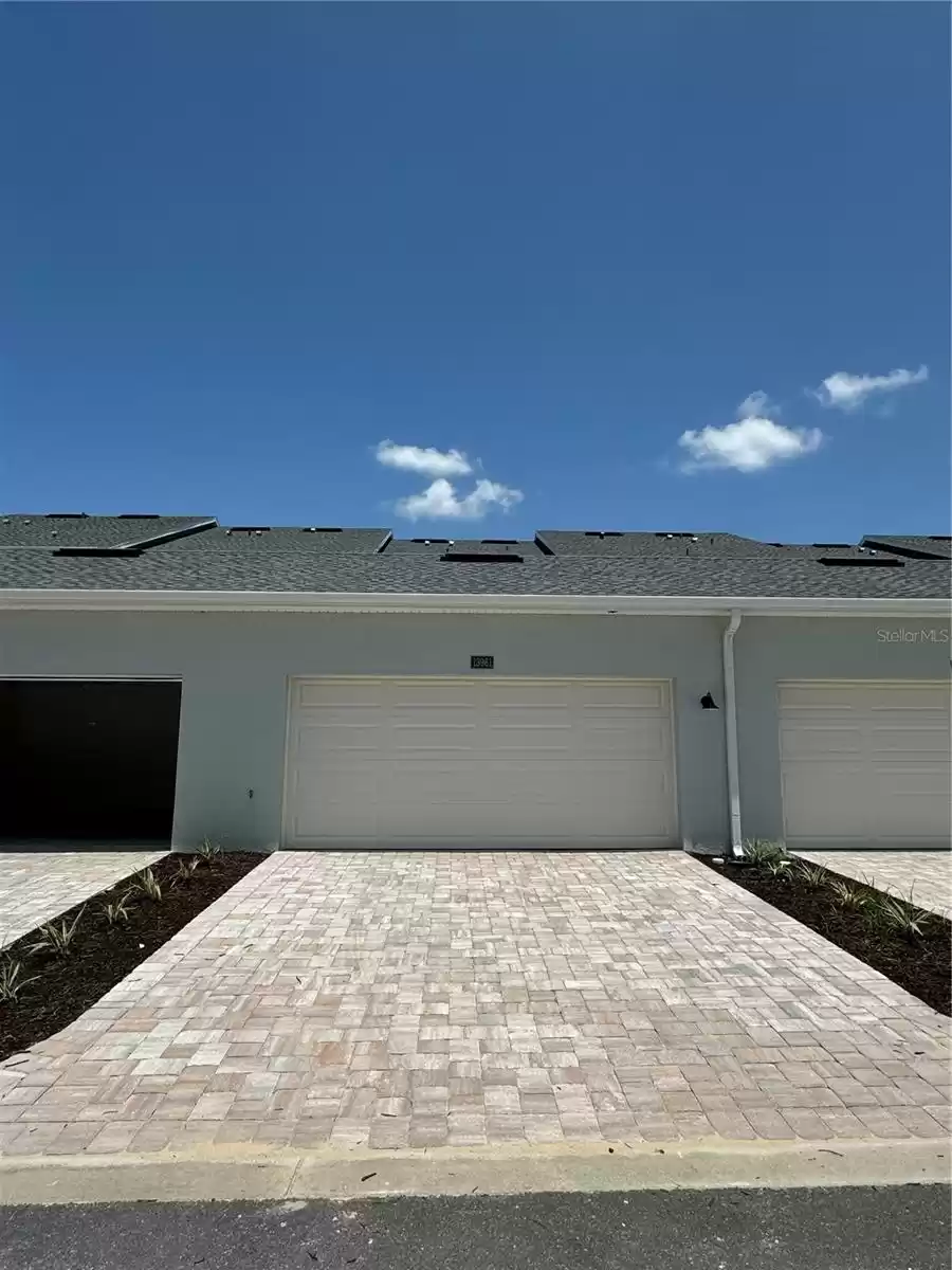 13961 EASDALE ALLEY, WINTER GARDEN, Florida 34787, 3 Bedrooms Bedrooms, ,2 BathroomsBathrooms,Residential Lease,For Rent,EASDALE,MFRO6236075