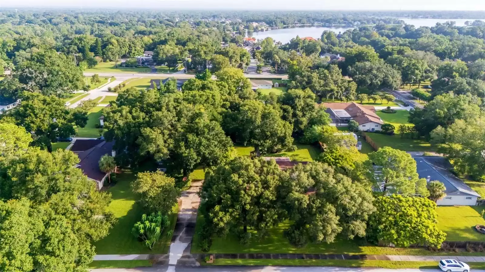 202 BEDFORD ROAD, ALTAMONTE SPRINGS, Florida 32714, 4 Bedrooms Bedrooms, ,3 BathroomsBathrooms,Residential,For Sale,BEDFORD,MFRO6237612