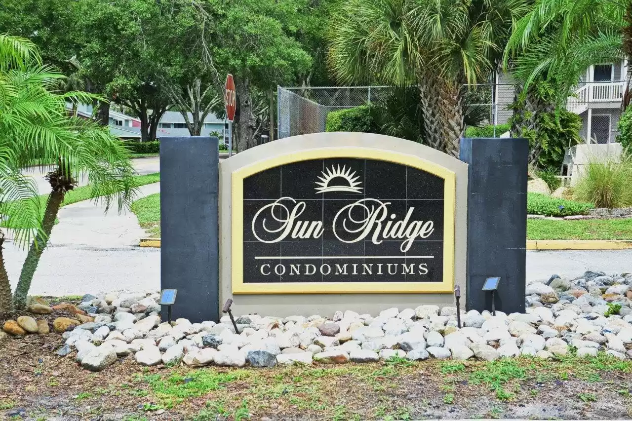 549 SUN RIDGE PLACE, ALTAMONTE SPRINGS, Florida 32714, 2 Bedrooms Bedrooms, ,2 BathroomsBathrooms,Residential,For Sale,SUN RIDGE,MFRO6237577