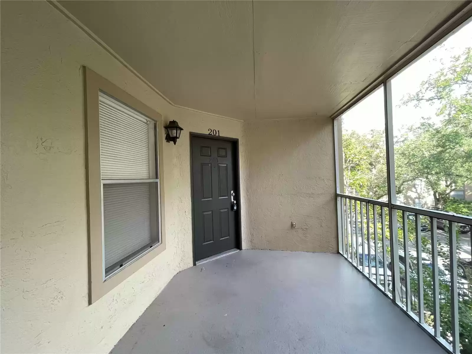 625 DORY LANE, ALTAMONTE SPRINGS, Florida 32714, 1 Bedroom Bedrooms, ,1 BathroomBathrooms,Residential,For Sale,DORY,MFRO6238029