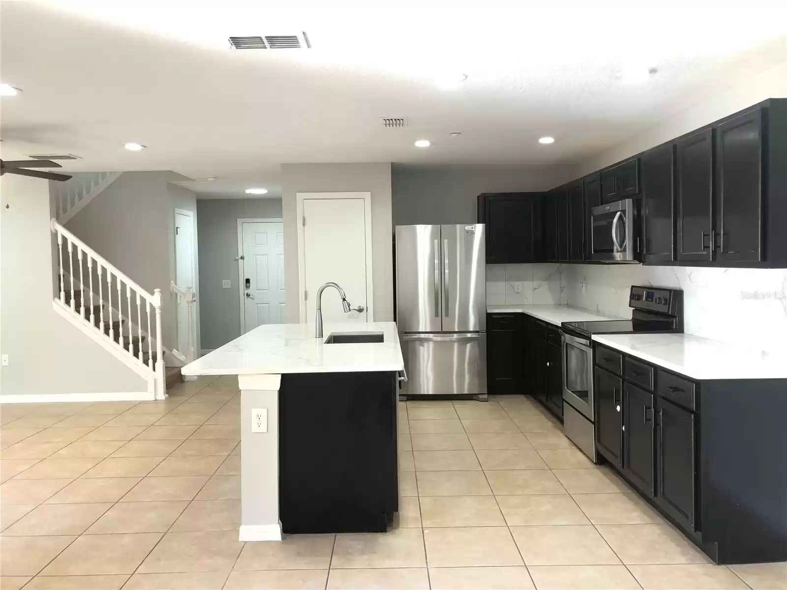 429 WINTER NELLIS CIRCLE, WINTER GARDEN, Florida 34787, 3 Bedrooms Bedrooms, ,2 BathroomsBathrooms,Residential,For Sale,WINTER NELLIS,MFRS5107204