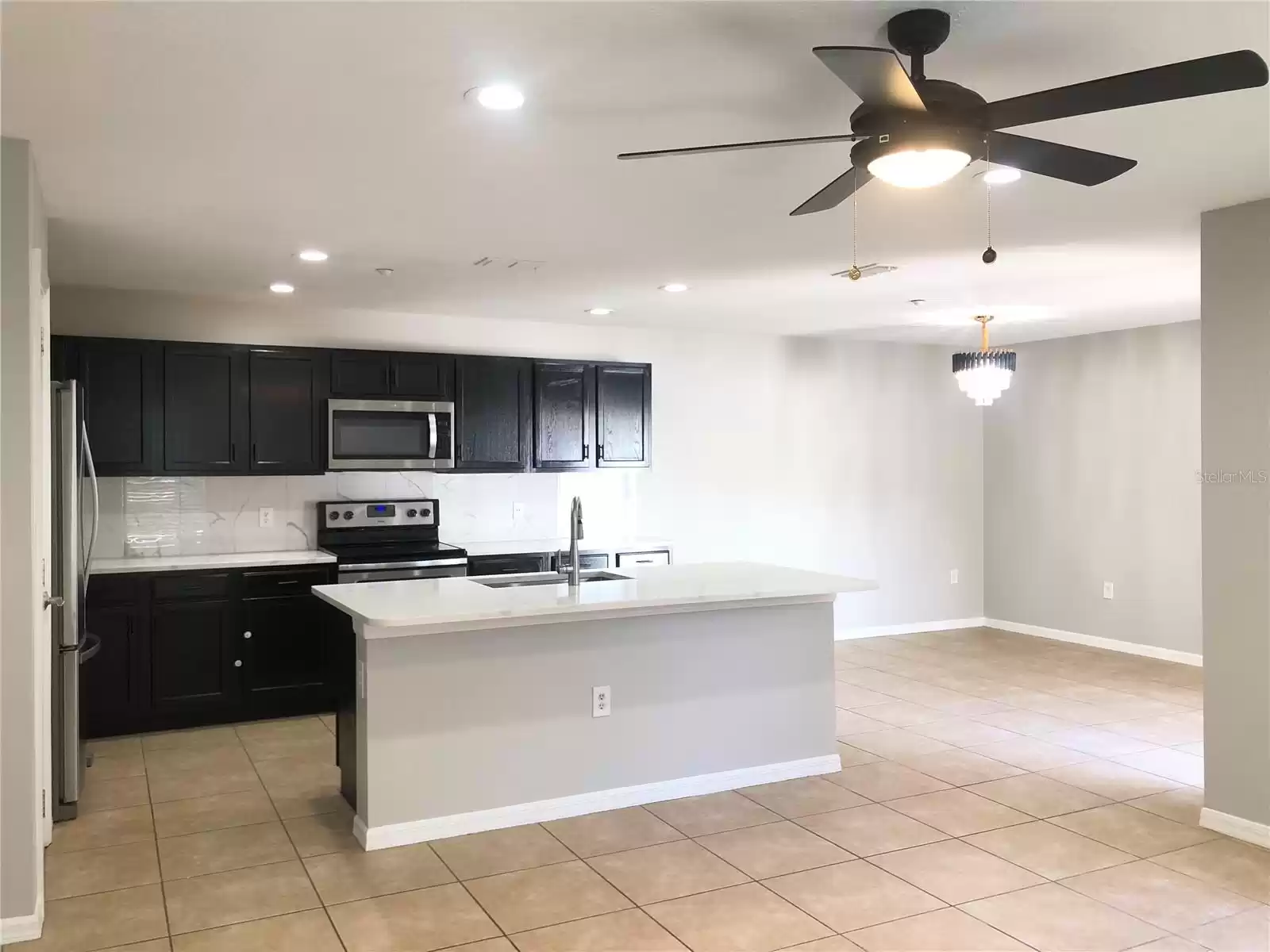 429 WINTER NELLIS CIRCLE, WINTER GARDEN, Florida 34787, 3 Bedrooms Bedrooms, ,2 BathroomsBathrooms,Residential,For Sale,WINTER NELLIS,MFRS5107204