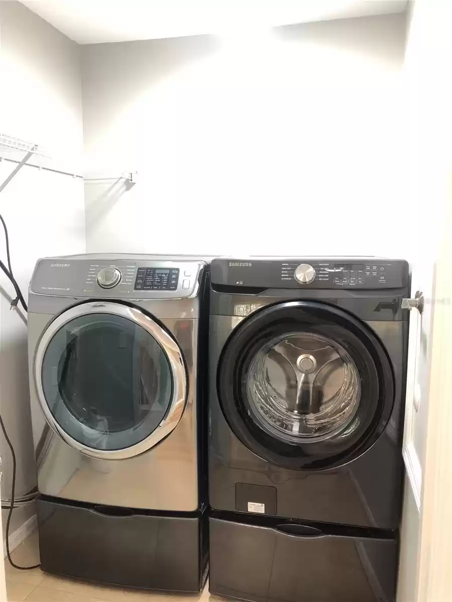 Laundry room, 2nd Floor