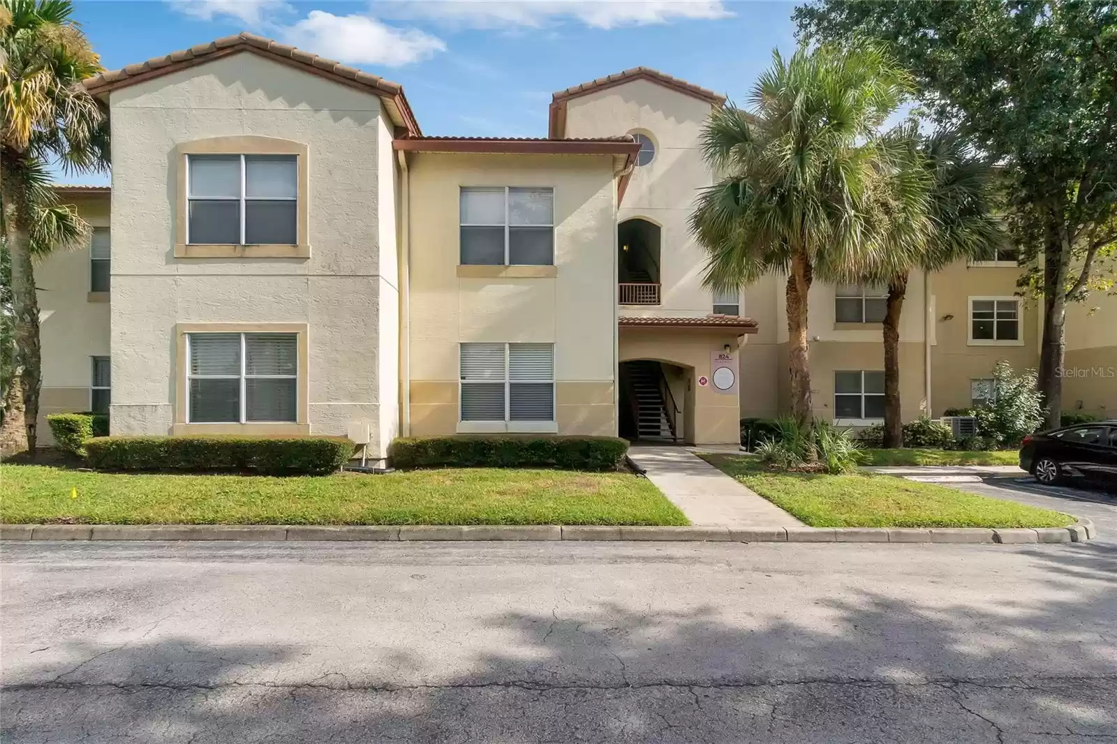 824 CAMARGO WAY, ALTAMONTE SPRINGS, Florida 32714, 3 Bedrooms Bedrooms, ,2 BathroomsBathrooms,Residential,For Sale,CAMARGO,MFRO6238691