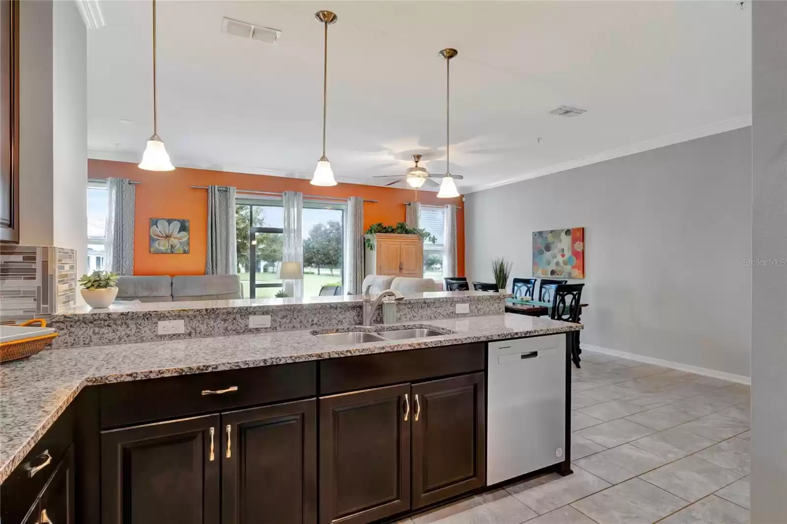 15605 ORANGE HARVEST LOOP, WINTER GARDEN, Florida 34787, 3 Bedrooms Bedrooms, ,2 BathroomsBathrooms,Residential,For Sale,ORANGE HARVEST,MFRO6238051