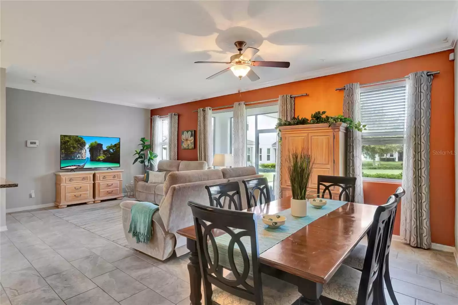 15605 ORANGE HARVEST LOOP, WINTER GARDEN, Florida 34787, 3 Bedrooms Bedrooms, ,2 BathroomsBathrooms,Residential,For Sale,ORANGE HARVEST,MFRO6238051