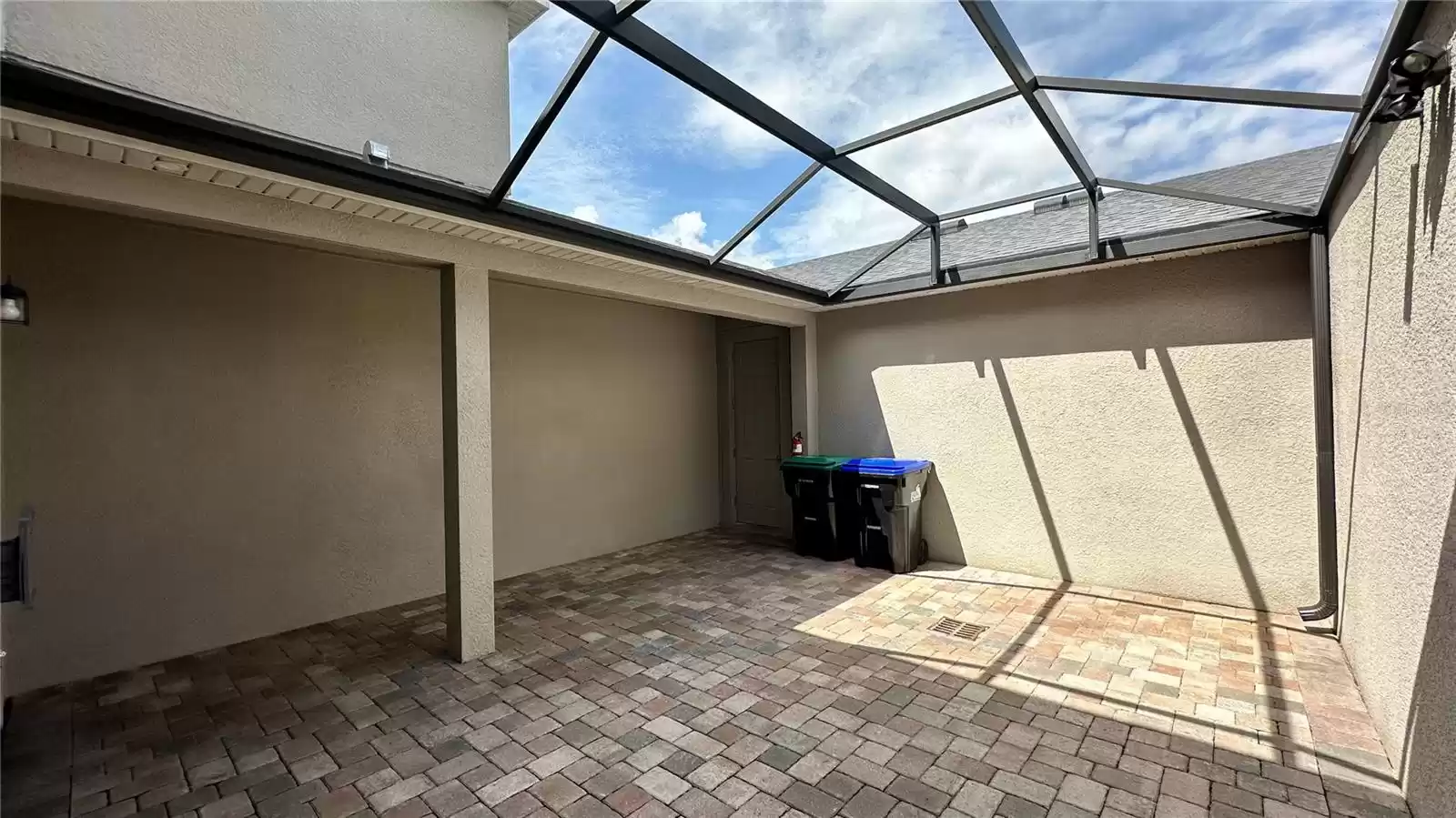 15848 MARINA BAY DRIVE, WINTER GARDEN, Florida 34787, 3 Bedrooms Bedrooms, ,2 BathroomsBathrooms,Residential Lease,For Rent,MARINA BAY,MFRS5111519