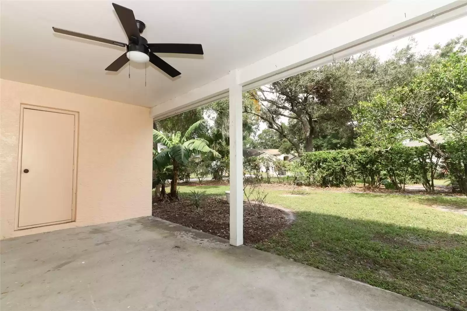 1371 DUTCH ELM DRIVE, ALTAMONTE SPRINGS, Florida 32714, 3 Bedrooms Bedrooms, ,2 BathroomsBathrooms,Residential,For Sale,DUTCH ELM,MFRO6201745