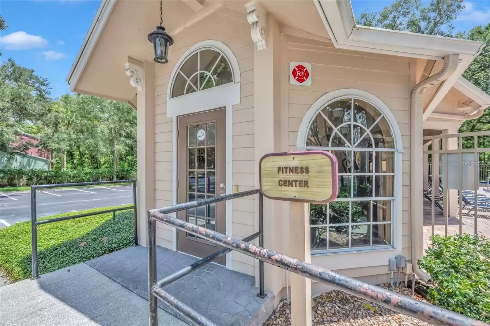 685 YOUNGSTOWN PARKWAY, ALTAMONTE SPRINGS, Florida 32714, 3 Bedrooms Bedrooms, ,2 BathroomsBathrooms,Residential,For Sale,YOUNGSTOWN,MFRO6232870