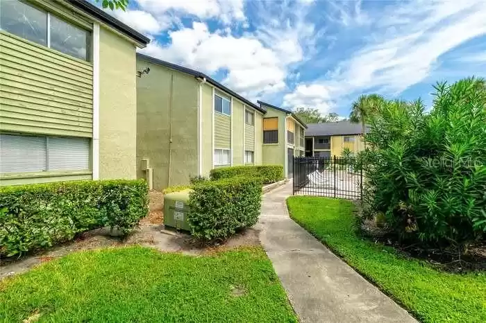 912 LAKE DESTINY ROAD, ALTAMONTE SPRINGS, Florida 32714, 3 Bedrooms Bedrooms, ,2 BathroomsBathrooms,Residential Lease,For Rent,LAKE DESTINY,MFRO6240307