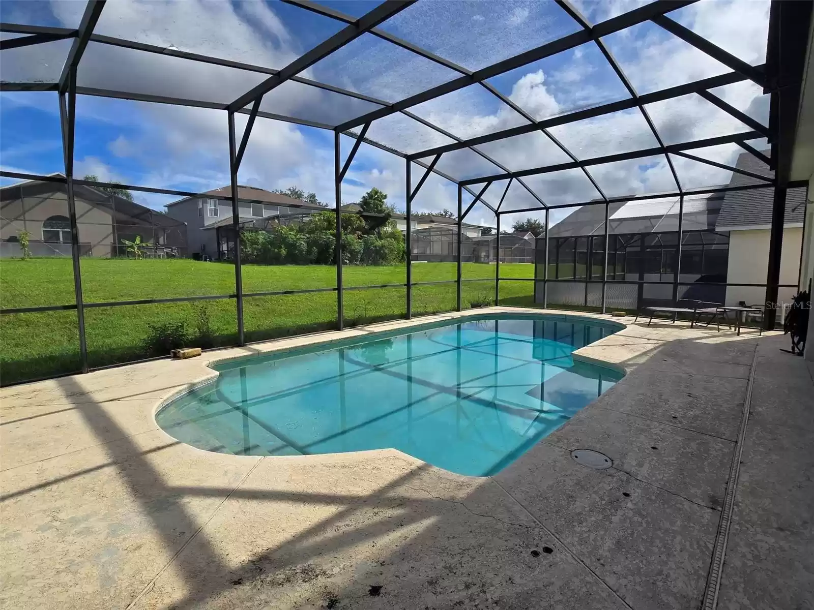 Screened Pool Area