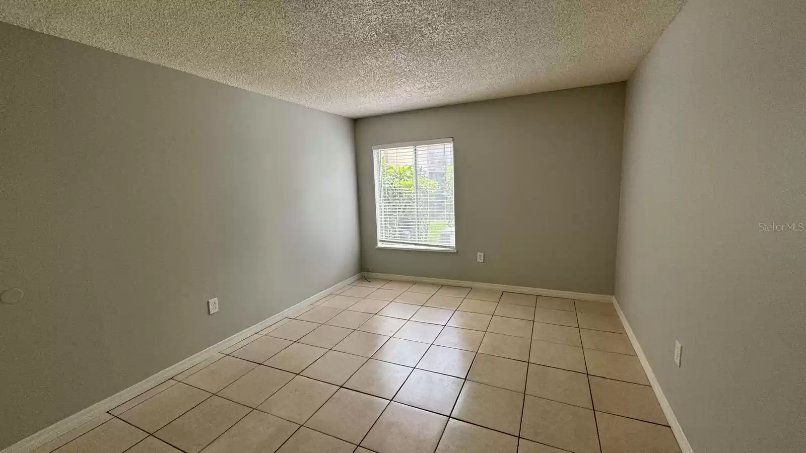 588 ORANGE DRIVE, ALTAMONTE SPRINGS, Florida 32701, 1 Bedroom Bedrooms, ,1 BathroomBathrooms,Residential Lease,For Rent,ORANGE,MFRO6237546