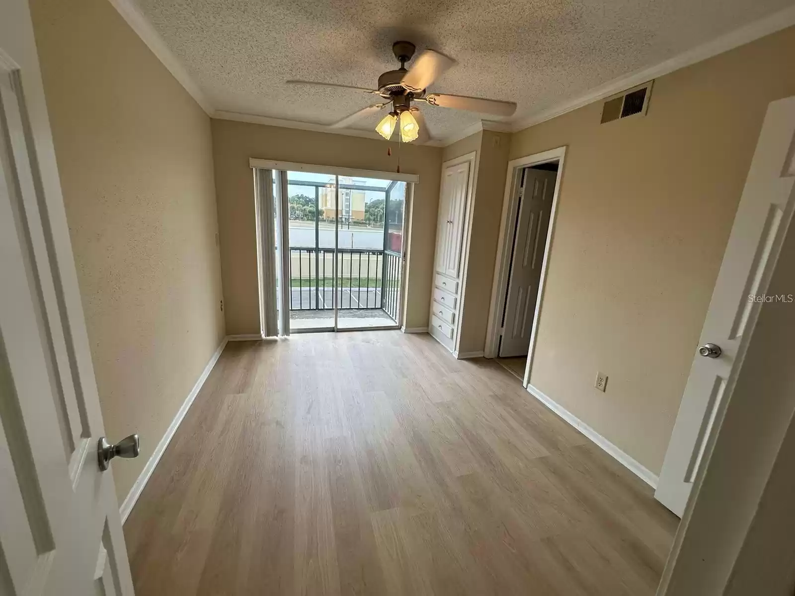 115 OYSTER BAY CIRCLE, ALTAMONTE SPRINGS, Florida 32701, 2 Bedrooms Bedrooms, ,2 BathroomsBathrooms,Residential Lease,For Rent,OYSTER BAY,MFRO6240684