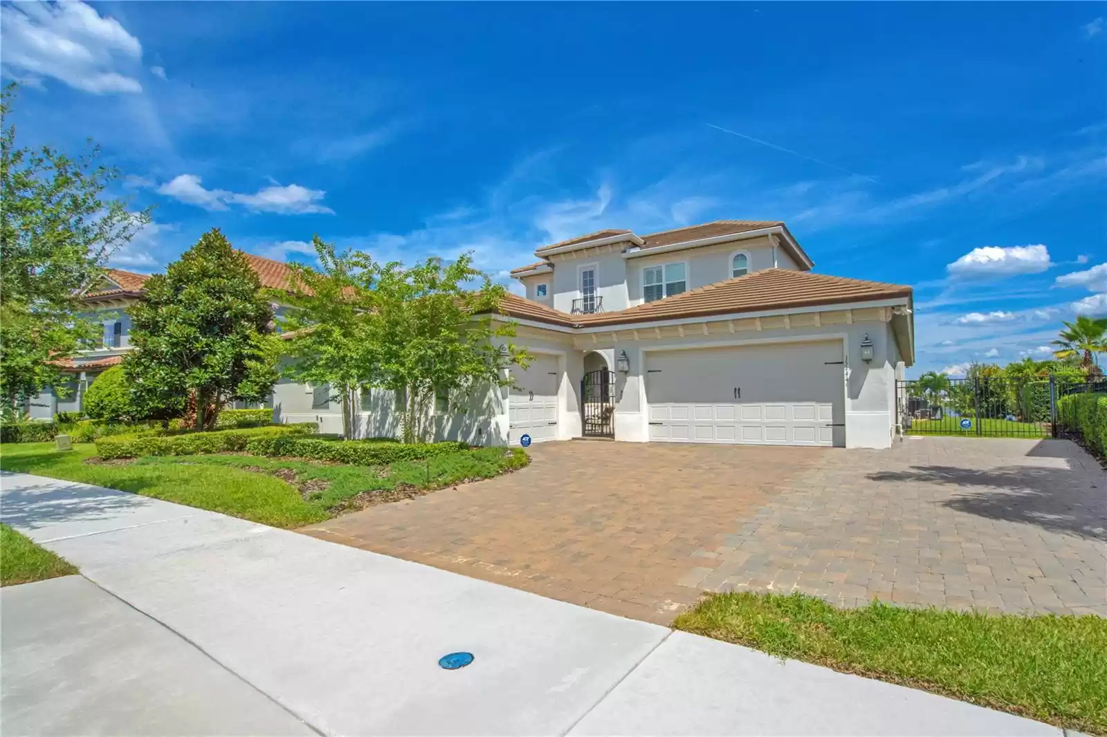 15144 SHONAN GOLD DRIVE, WINTER GARDEN, Florida 34787, 4 Bedrooms Bedrooms, ,5 BathroomsBathrooms,Residential,For Sale,SHONAN GOLD,MFRO6219561