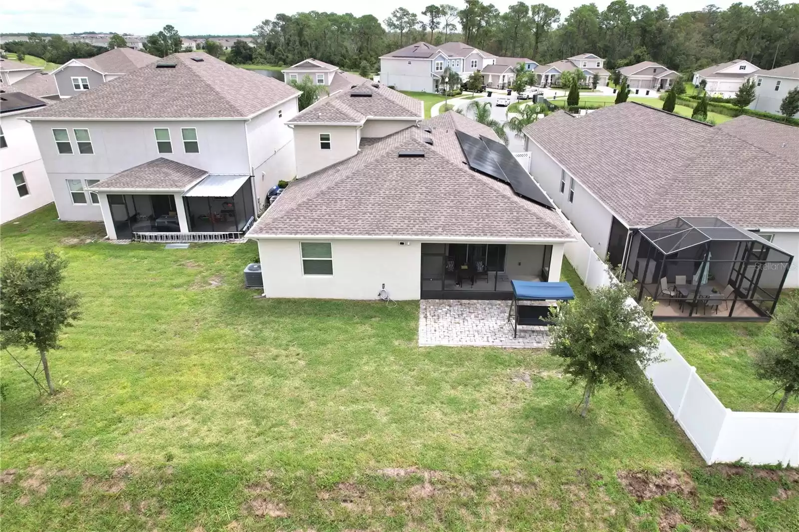 11060 ROBERT FROST DRIVE, WINTER GARDEN, Florida 34787, 4 Bedrooms Bedrooms, ,4 BathroomsBathrooms,Residential,For Sale,ROBERT FROST,MFRO6239703