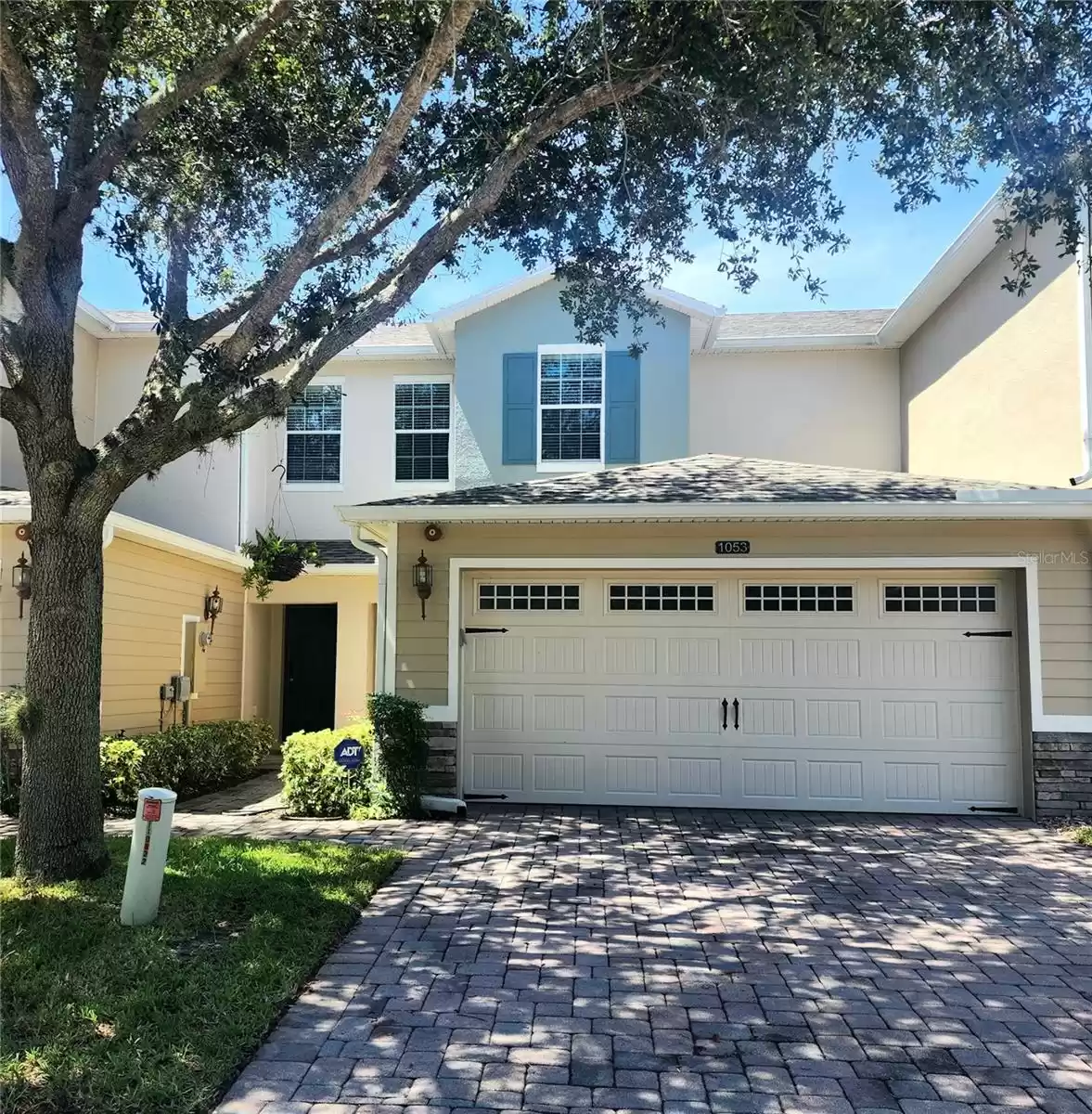 1053 PRIORY CIRCLE, WINTER GARDEN, Florida 34787, 3 Bedrooms Bedrooms, ,2 BathroomsBathrooms,Residential,For Sale,PRIORY,MFRR4908318