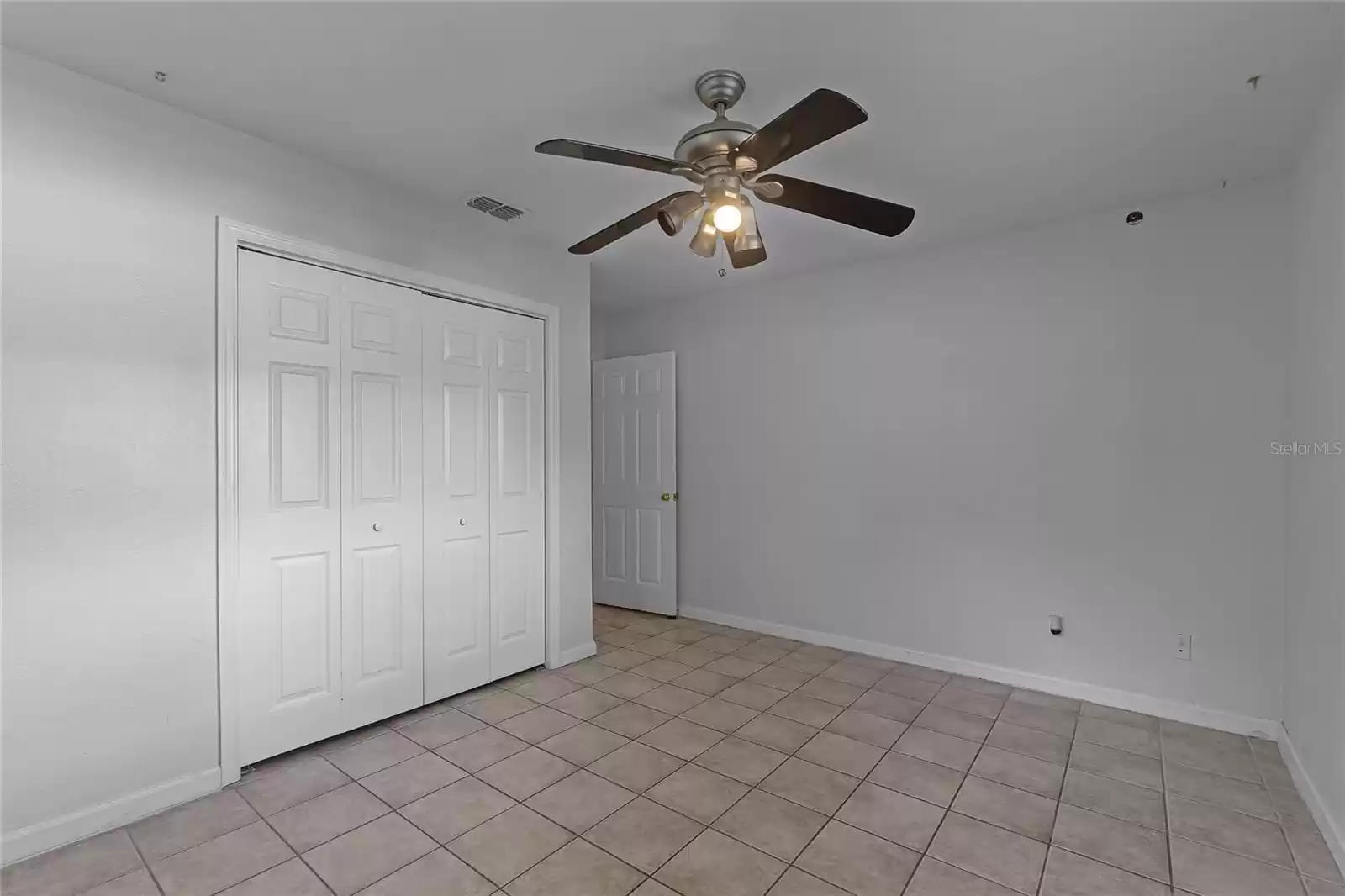 805 MAGNOLIA DRIVE, ALTAMONTE SPRINGS, Florida 32701, 3 Bedrooms Bedrooms, ,2 BathroomsBathrooms,Residential,For Sale,MAGNOLIA,MFRO6240496