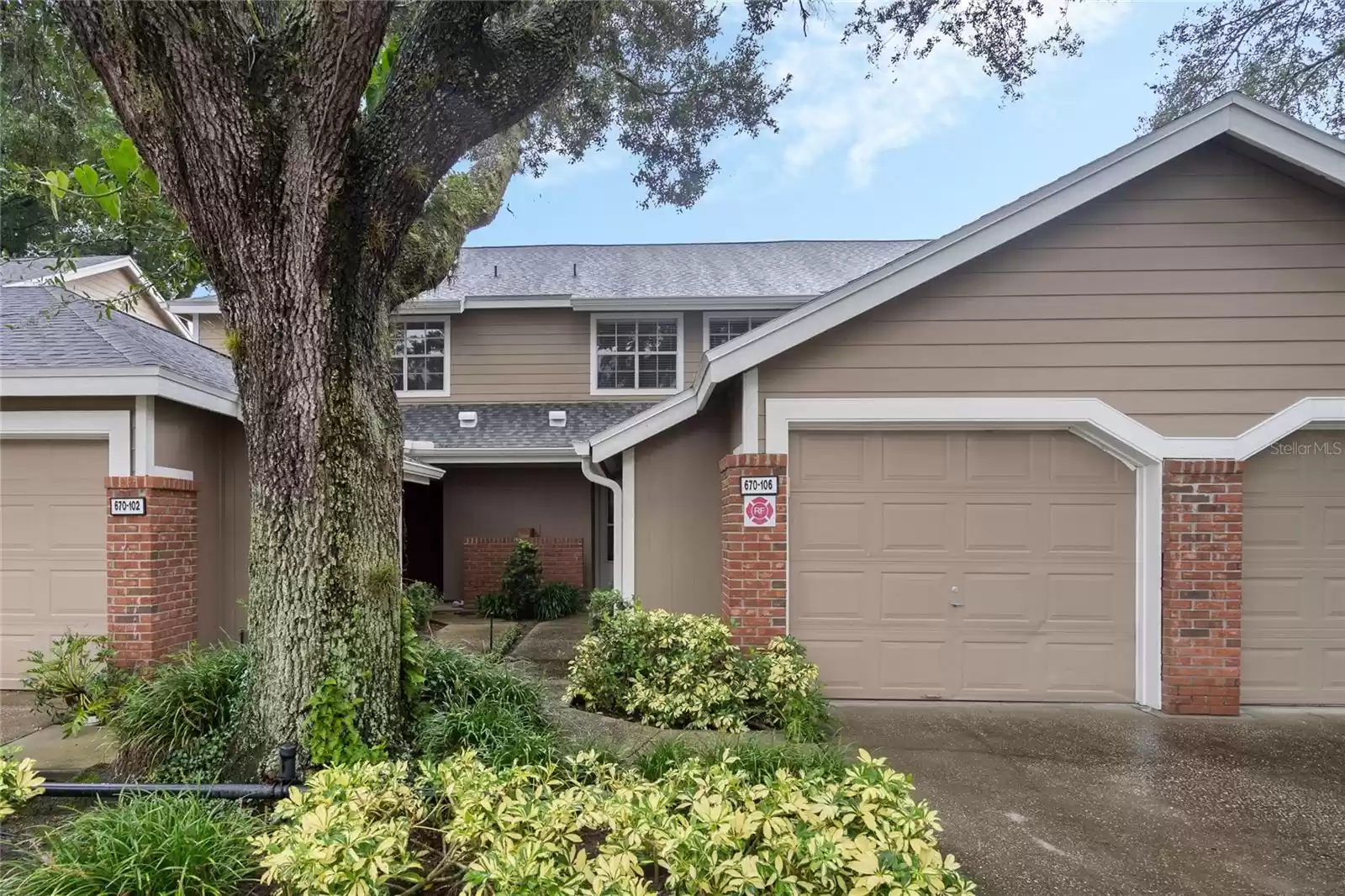 670 POST OAK CIRCLE, ALTAMONTE SPRINGS, Florida 32701, 3 Bedrooms Bedrooms, ,2 BathroomsBathrooms,Residential,For Sale,POST OAK,MFRO6240436