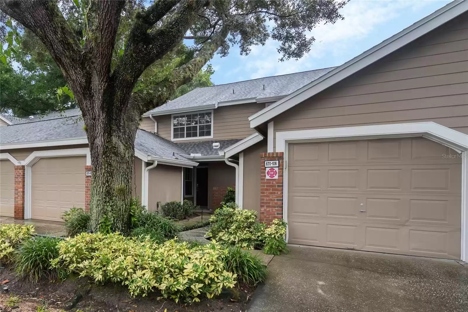 670 POST OAK CIRCLE, ALTAMONTE SPRINGS, Florida 32701, 3 Bedrooms Bedrooms, ,2 BathroomsBathrooms,Residential,For Sale,POST OAK,MFRO6240436