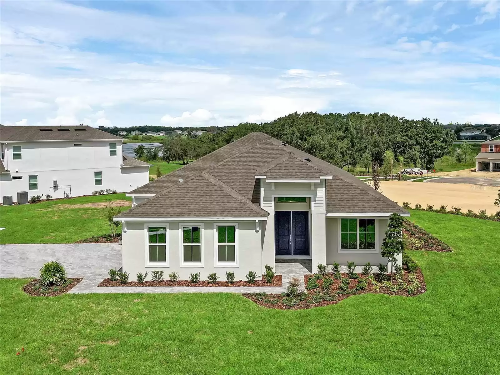 16033 BARKLY RIDGE COURT, WINTER GARDEN, Florida 34787, 4 Bedrooms Bedrooms, ,3 BathroomsBathrooms,Residential,For Sale,BARKLY RIDGE,MFRO6241602