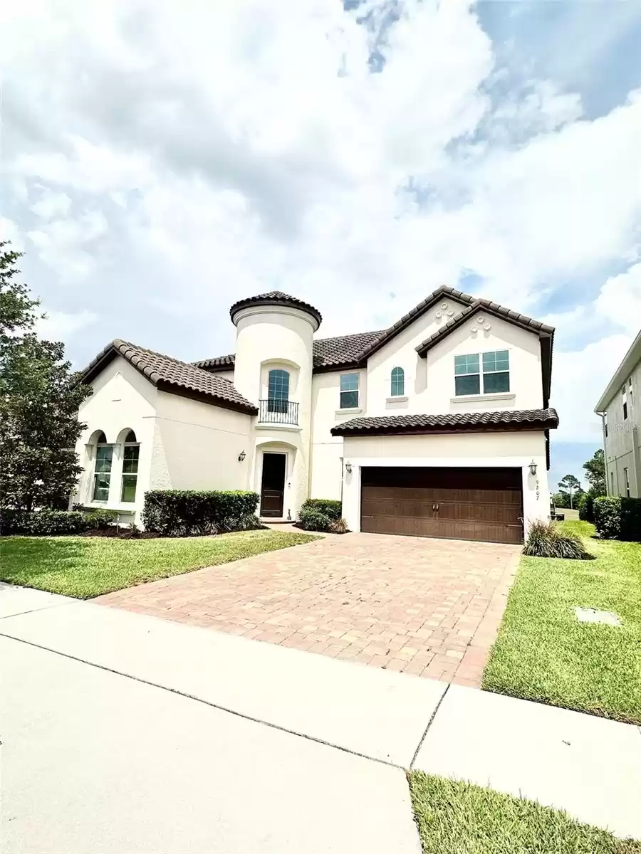 9207 BUSACO PARK WAY, WINTER GARDEN, Florida 34787, 5 Bedrooms Bedrooms, ,4 BathroomsBathrooms,Residential,For Sale,BUSACO PARK,MFRO6241734