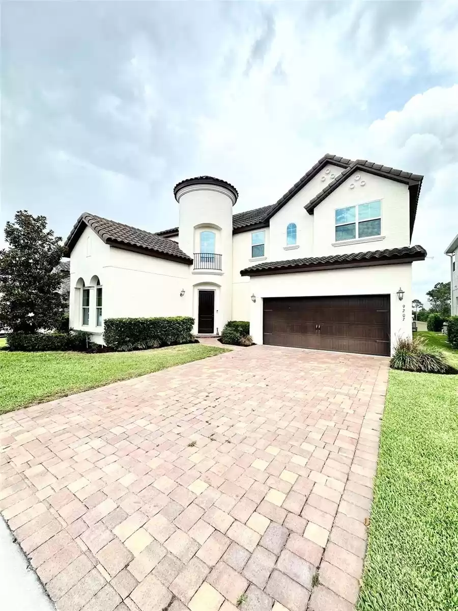 9207 BUSACO PARK WAY, WINTER GARDEN, Florida 34787, 5 Bedrooms Bedrooms, ,4 BathroomsBathrooms,Residential,For Sale,BUSACO PARK,MFRO6241734