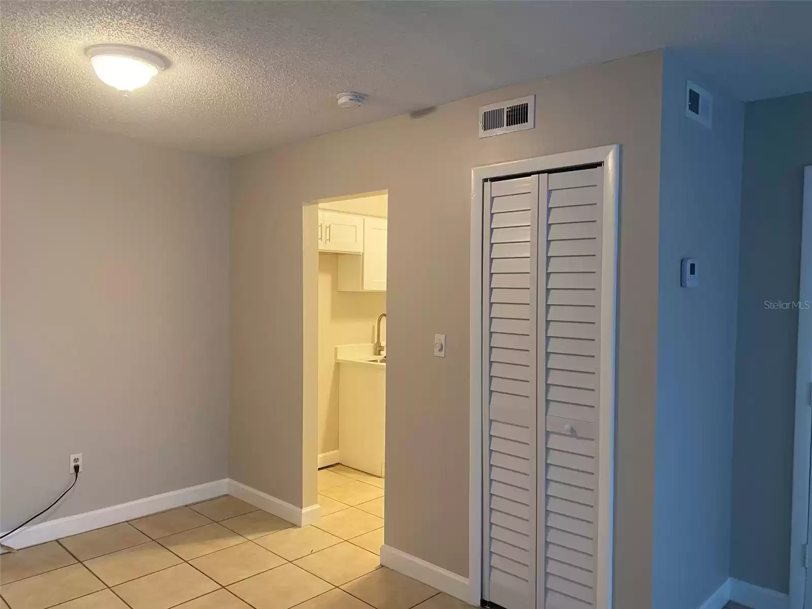 314 CHEROKEE COURT, ALTAMONTE SPRINGS, Florida 32701, 1 Bedroom Bedrooms, ,1 BathroomBathrooms,Residential Lease,For Rent,CHEROKEE,MFRO6242060