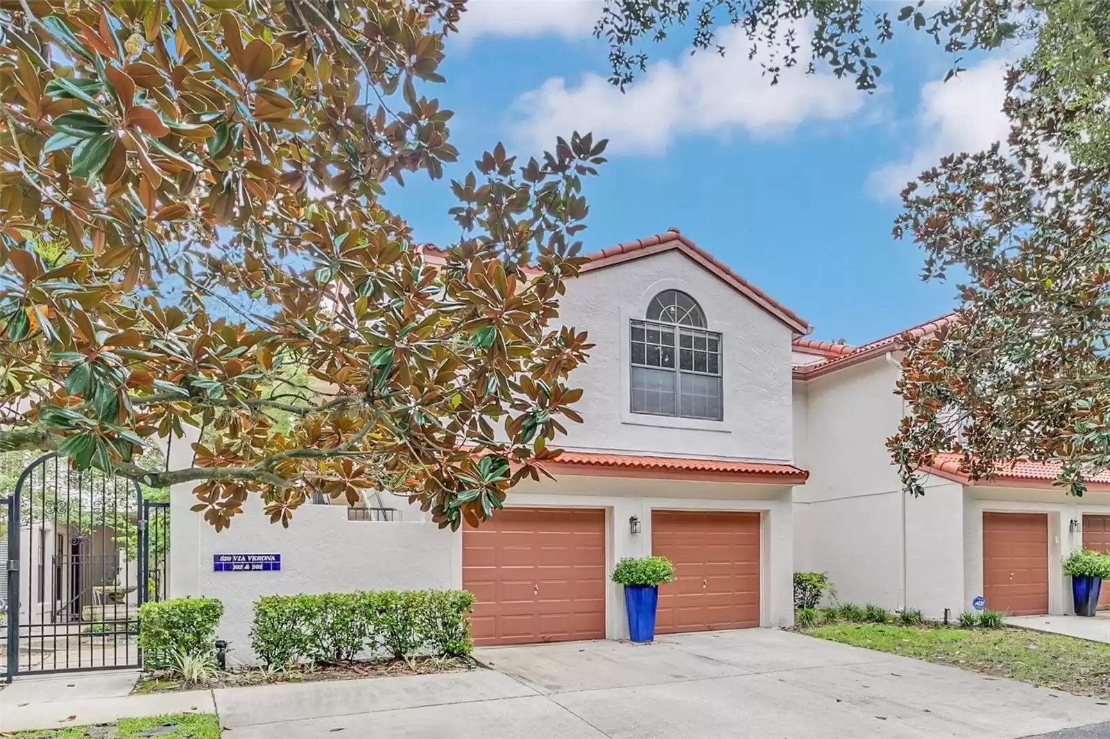 520 VIA VERONA LANE, ALTAMONTE SPRINGS, Florida 32714, 2 Bedrooms Bedrooms, ,2 BathroomsBathrooms,Residential,For Sale,VIA VERONA,MFRTB8300678