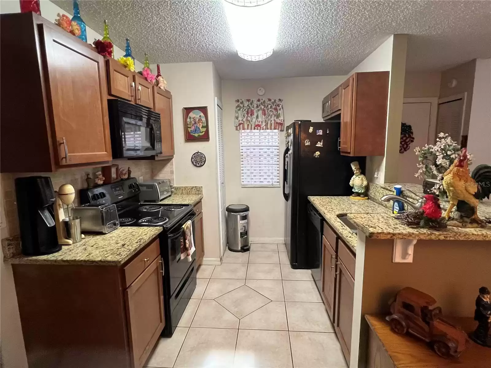 575 BLOOMINGTON COURT, ALTAMONTE SPRINGS, Florida 32714, 2 Bedrooms Bedrooms, ,2 BathroomsBathrooms,Residential,For Sale,BLOOMINGTON,MFRO6242277