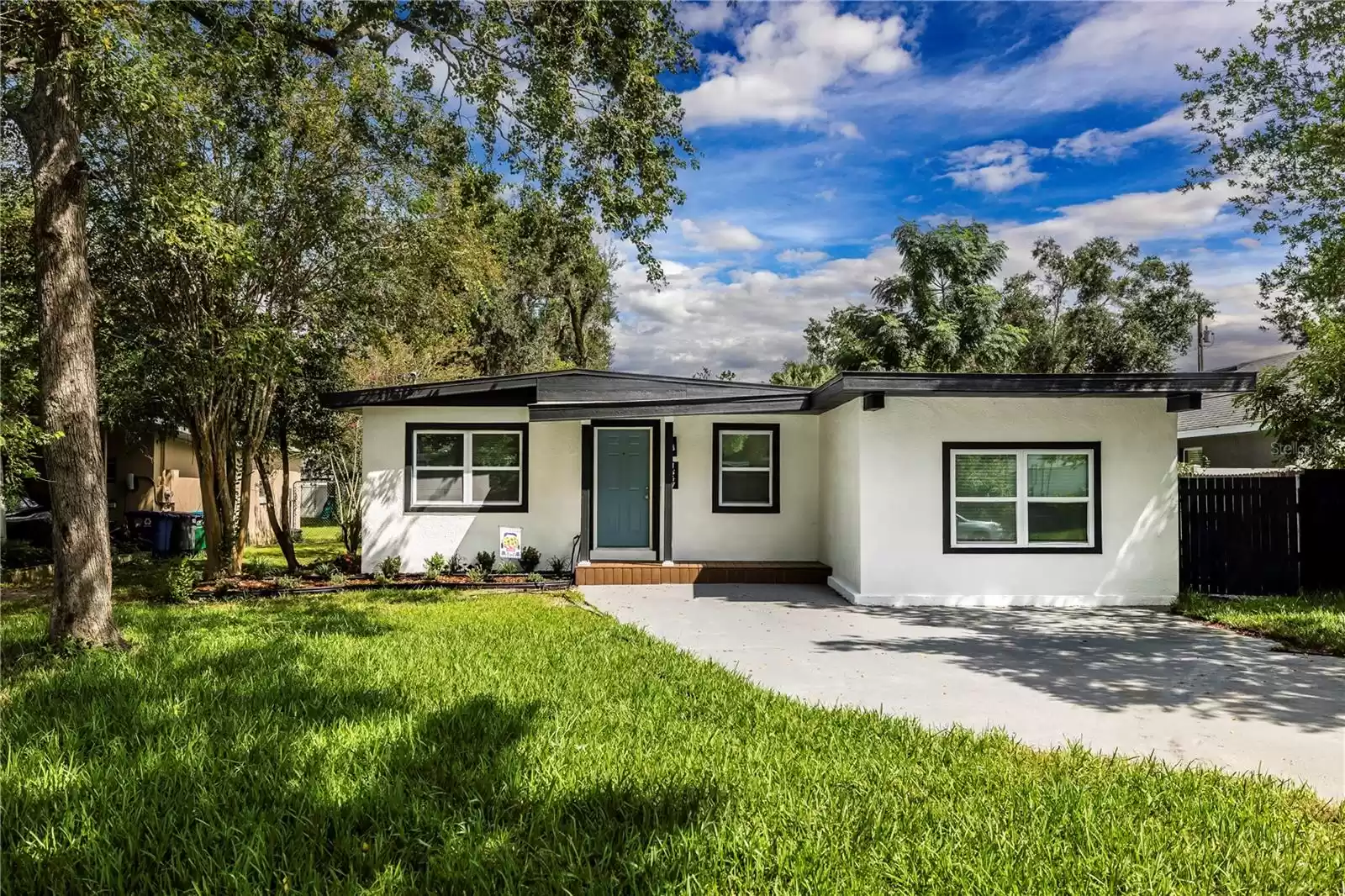 1847 AZALEA AVENUE, WINTER PARK, Florida 32789, 4 Bedrooms Bedrooms, ,2 BathroomsBathrooms,Residential,For Sale,AZALEA,MFRO6238372