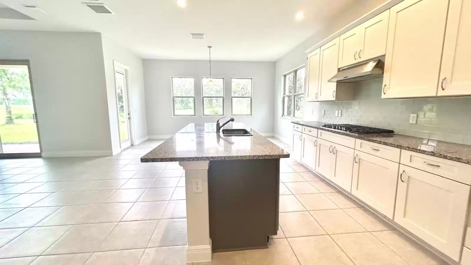 8349 TOPSAIL PLACE, WINTER GARDEN, Florida 34787, 5 Bedrooms Bedrooms, ,4 BathroomsBathrooms,Residential,For Sale,TOPSAIL,MFRO6241445