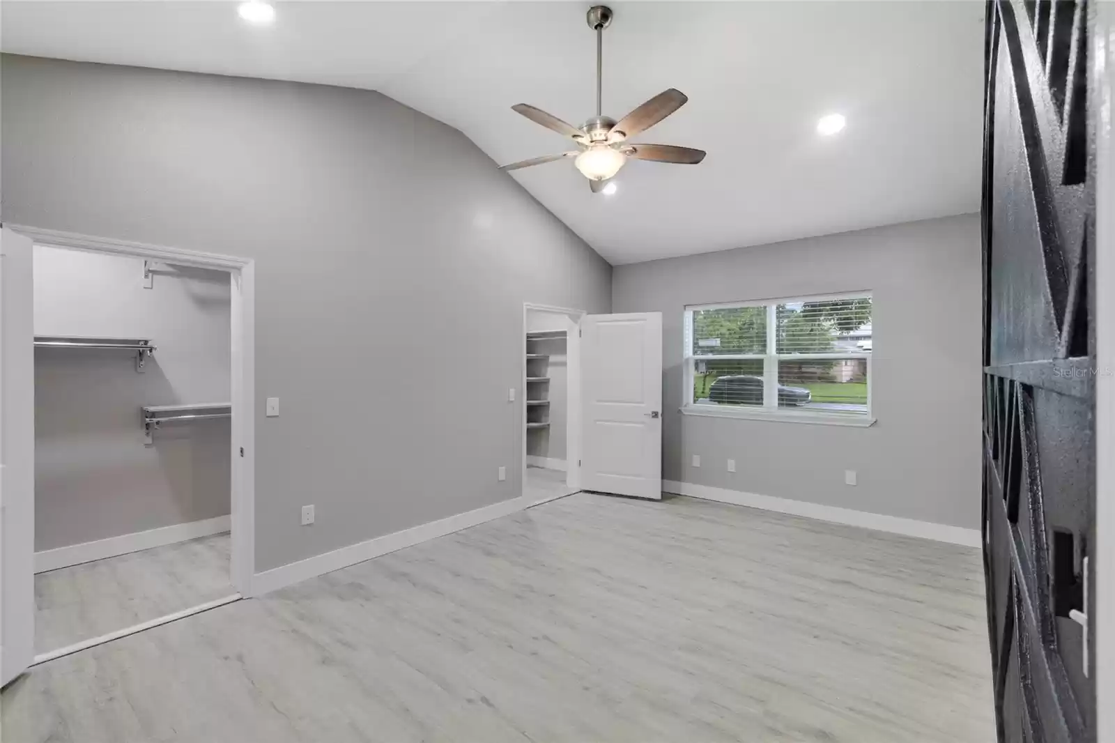 616 ELLSWORTH STREET, ALTAMONTE SPRINGS, Florida 32701, 4 Bedrooms Bedrooms, ,3 BathroomsBathrooms,Residential,For Sale,ELLSWORTH,MFRO6242686