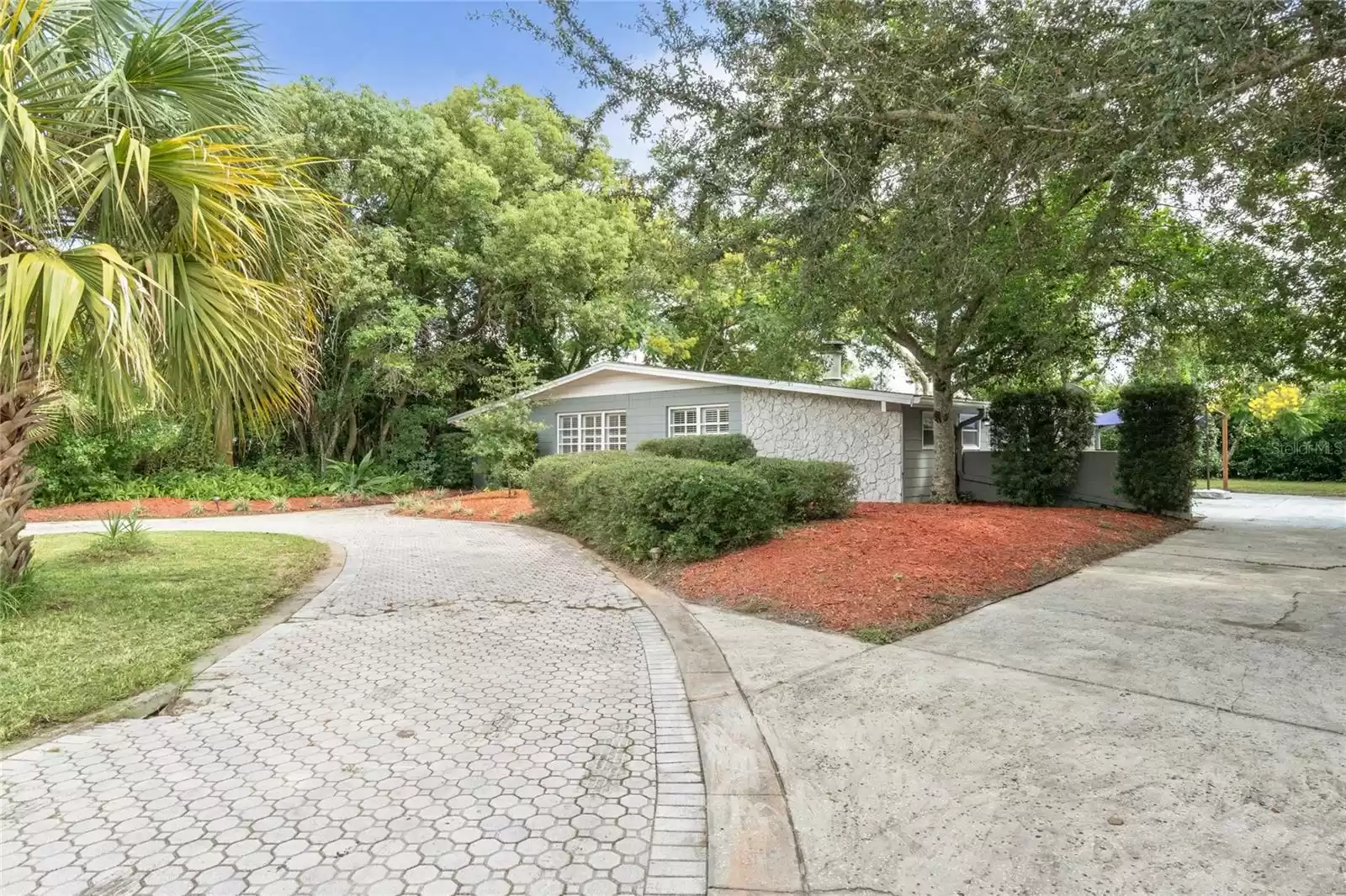 3458 ARBUTUS LANE, WINTER PARK, Florida 32792, 4 Bedrooms Bedrooms, ,2 BathroomsBathrooms,Residential,For Sale,ARBUTUS,MFRO6242330