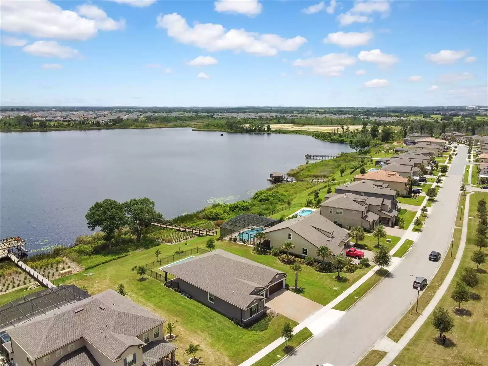 14048 LARKSPUR LAKE DRIVE, WINTER GARDEN, Florida 34787, 4 Bedrooms Bedrooms, ,3 BathroomsBathrooms,Residential,For Sale,LARKSPUR LAKE,MFRO6243096