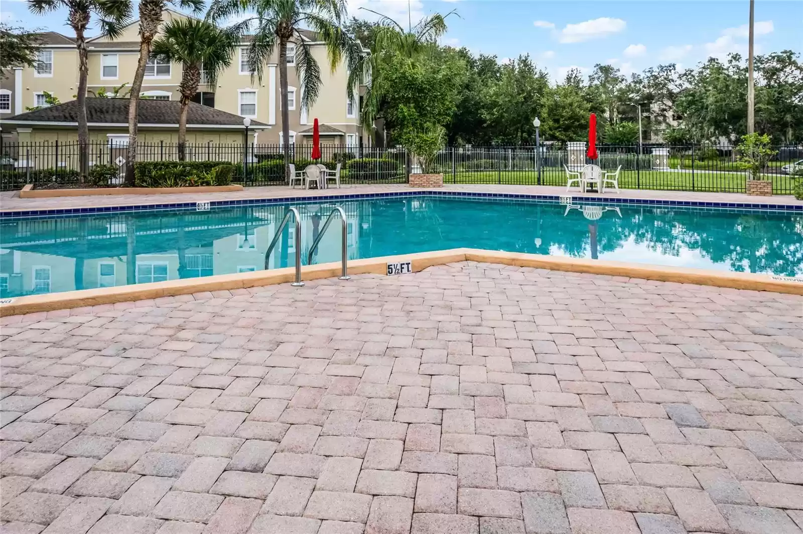 1052 LOTUS COVE COURT, ALTAMONTE SPRINGS, Florida 32714, 2 Bedrooms Bedrooms, ,2 BathroomsBathrooms,Residential,For Sale,LOTUS COVE,MFRO6242648