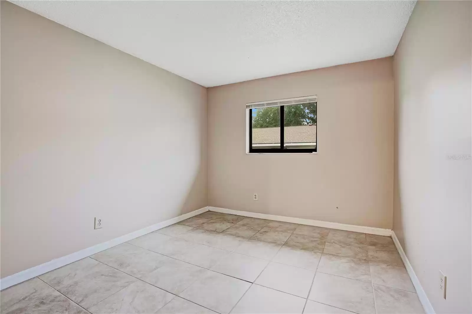 605 NORTHLAKE BOULEVARD, ALTAMONTE SPRINGS, Florida 32701, 3 Bedrooms Bedrooms, ,2 BathroomsBathrooms,Residential Lease,For Rent,NORTHLAKE,MFRO6243191