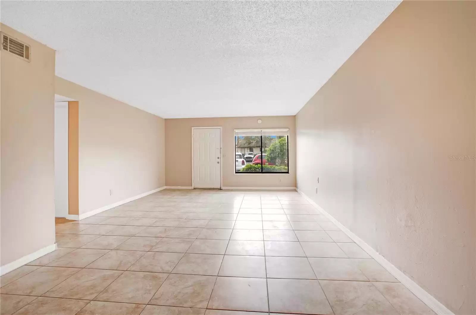 605 NORTHLAKE BOULEVARD, ALTAMONTE SPRINGS, Florida 32701, 3 Bedrooms Bedrooms, ,2 BathroomsBathrooms,Residential Lease,For Rent,NORTHLAKE,MFRO6243191