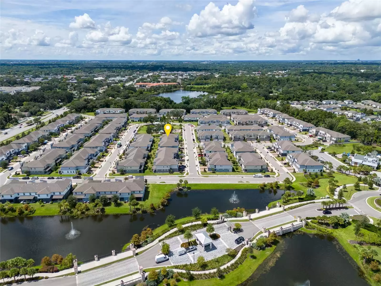 2252 SHADOWLAND LOOP, WINTER PARK, Florida 32792, 3 Bedrooms Bedrooms, ,2 BathroomsBathrooms,Residential,For Sale,SHADOWLAND,MFRO6243641