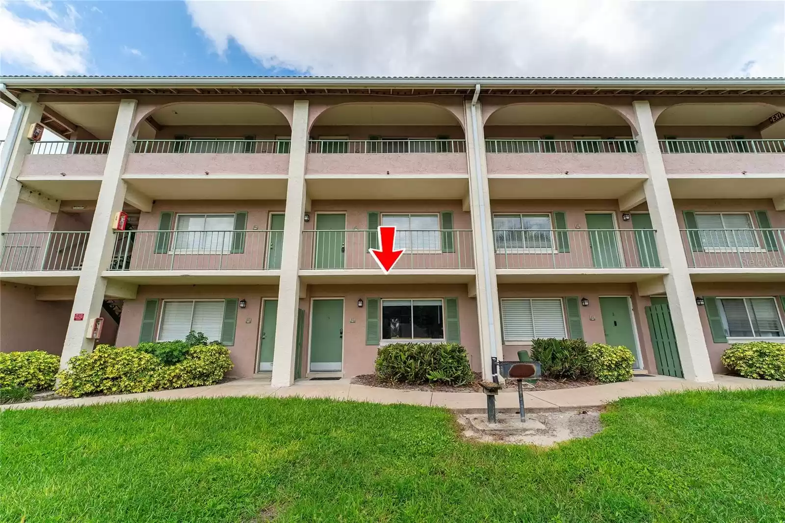 127 OYSTER BAY CIRCLE, ALTAMONTE SPRINGS, Florida 32701, 1 Bedroom Bedrooms, ,1 BathroomBathrooms,Residential,For Sale,OYSTER BAY,MFRS5112693