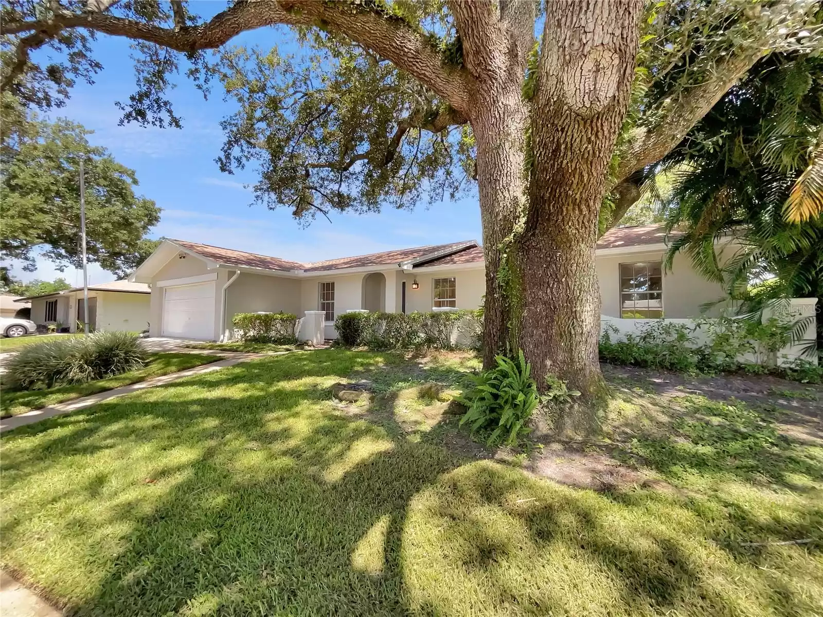 7569 BENT BOW TRAIL, WINTER PARK, Florida 32792, 4 Bedrooms Bedrooms, ,2 BathroomsBathrooms,Residential,For Sale,BENT BOW,MFRO6227932