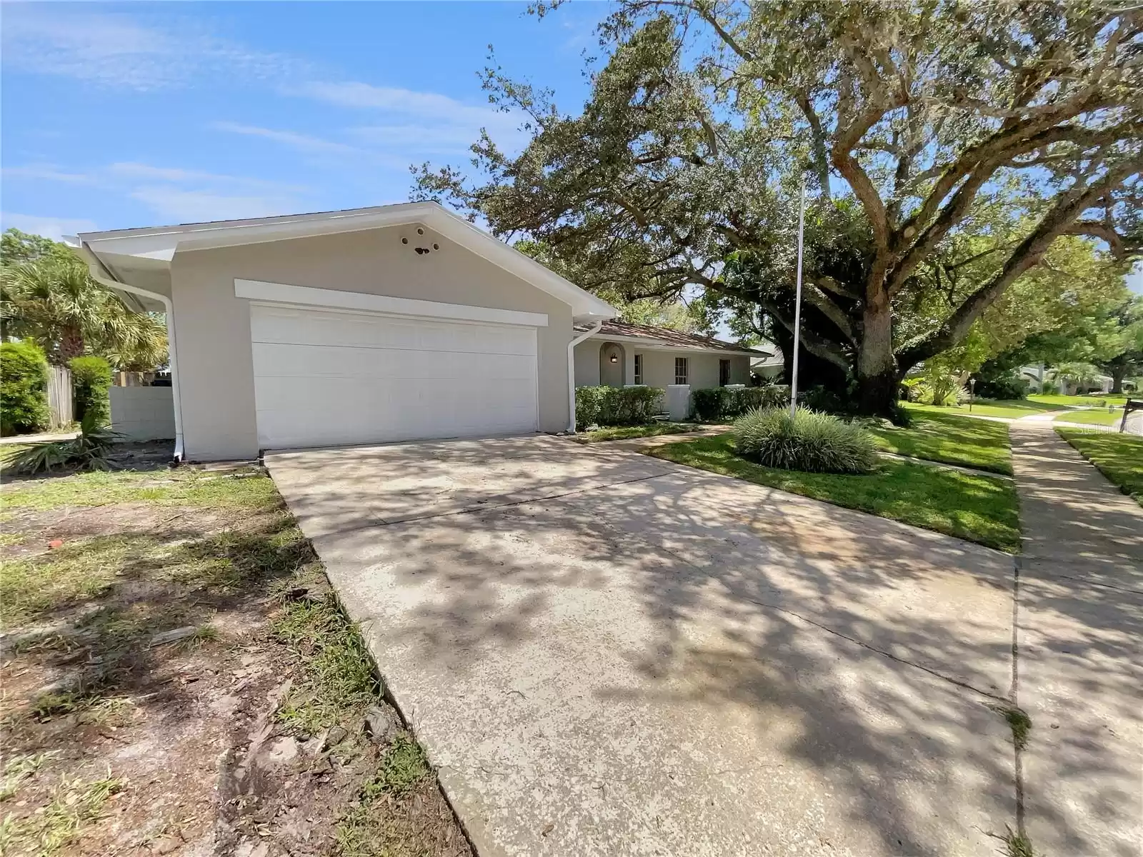 7569 BENT BOW TRAIL, WINTER PARK, Florida 32792, 4 Bedrooms Bedrooms, ,2 BathroomsBathrooms,Residential,For Sale,BENT BOW,MFRO6227932