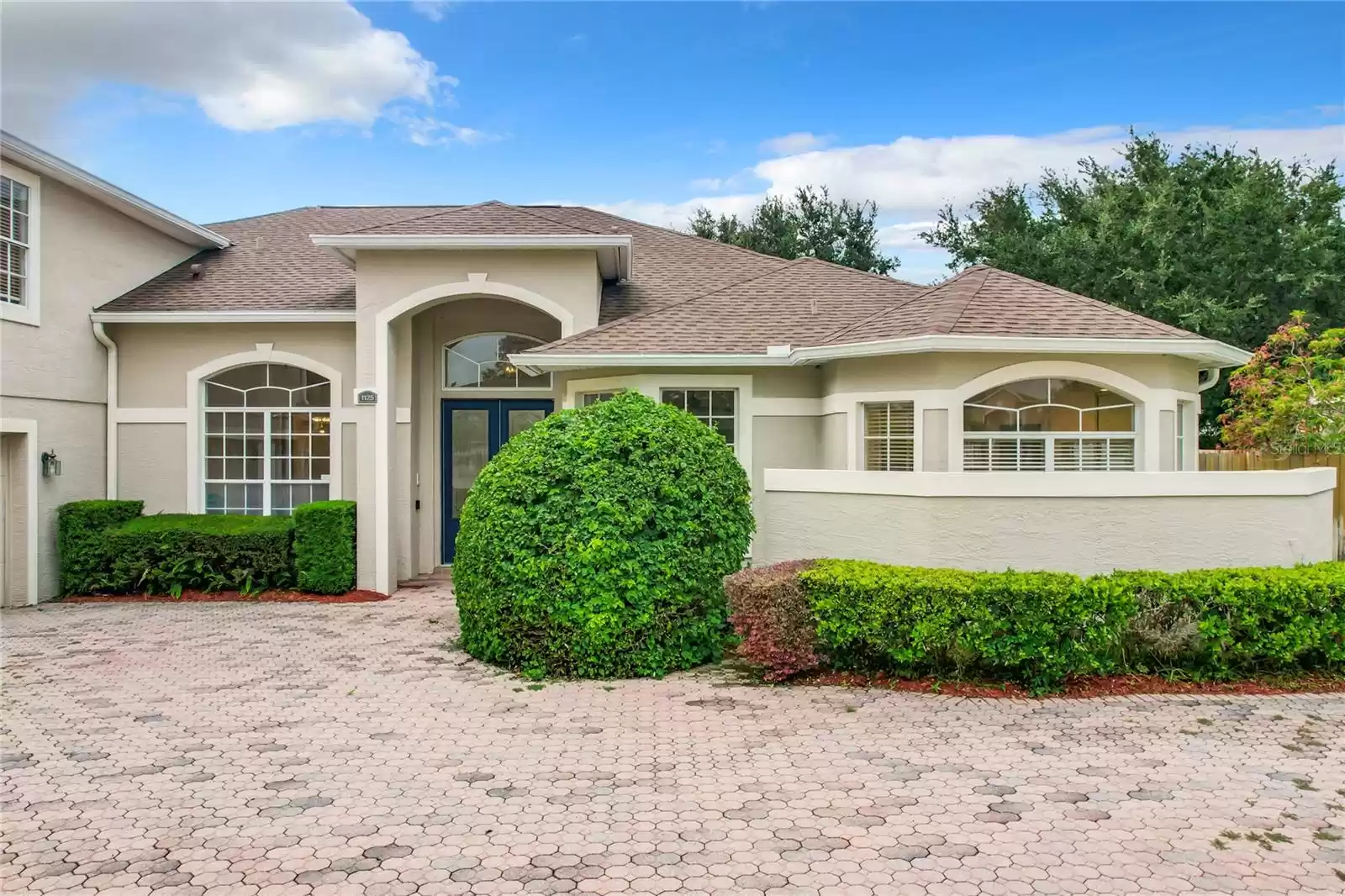 1125 ENGLISH GARDEN LANE, WINTER GARDEN, Florida 34787, 5 Bedrooms Bedrooms, ,3 BathroomsBathrooms,Residential,For Sale,ENGLISH GARDEN,MFRO6235713