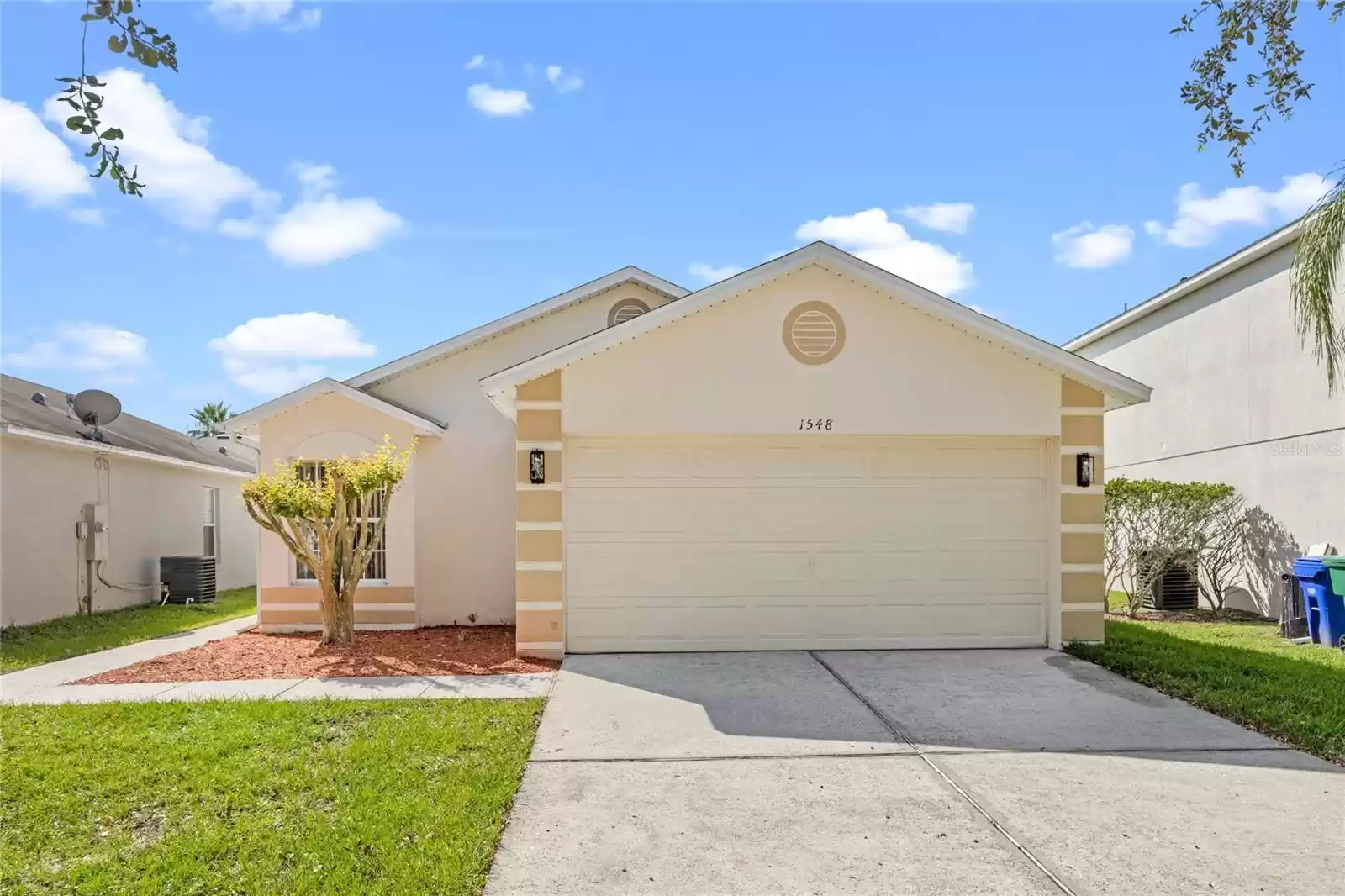 1548 TIVERTON BOULEVARD, WINTER GARDEN, Florida 34787, 3 Bedrooms Bedrooms, ,2 BathroomsBathrooms,Residential Lease,For Rent,TIVERTON,MFRS5112547