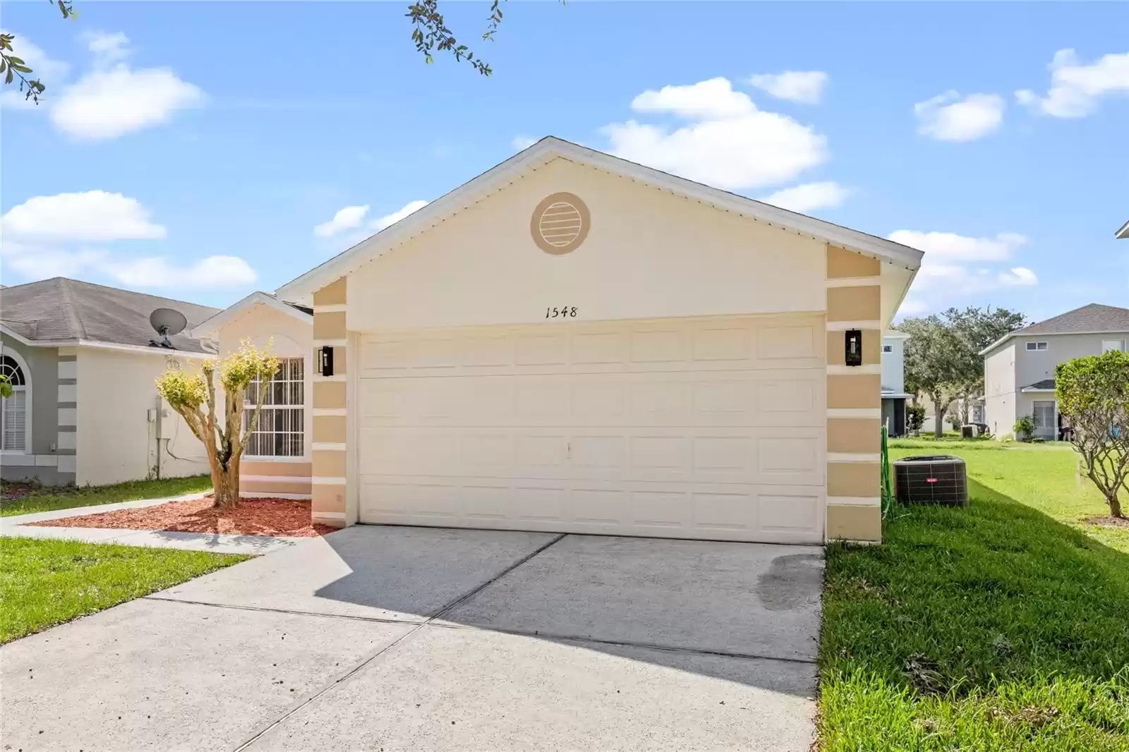 1548 TIVERTON BOULEVARD, WINTER GARDEN, Florida 34787, 3 Bedrooms Bedrooms, ,2 BathroomsBathrooms,Residential Lease,For Rent,TIVERTON,MFRS5112547