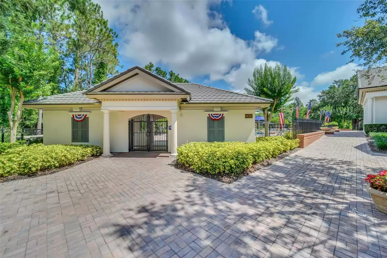 6179 CYPRESS HILL ROAD, WINTER GARDEN, Florida 34787, 4 Bedrooms Bedrooms, ,3 BathroomsBathrooms,Residential,For Sale,CYPRESS HILL,MFRO6235751